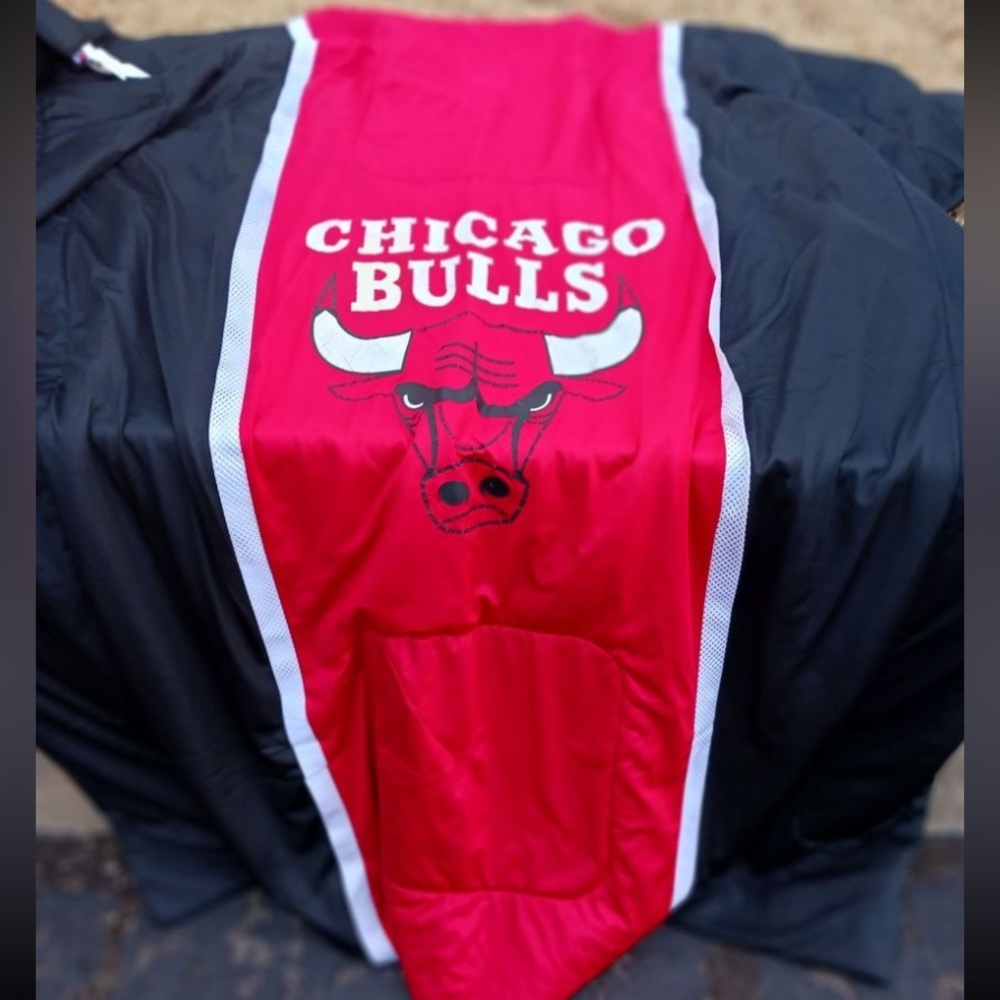 Vintage Chicago Bulls Comforter